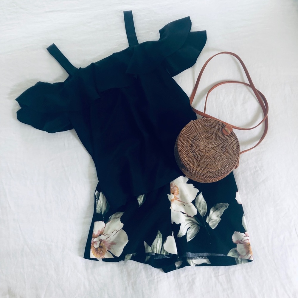 J Crew black 100% silk ruffled top size 2